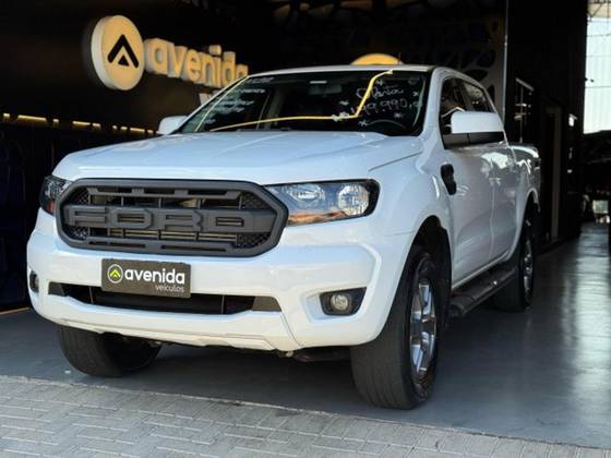 FORD RANGER 2.2 XLS 4X4 CD 16V DIESEL 4P AUTOMÁTICO FORD RANGER 2.2 XLS 4X4 CD 16V DIESEL 4P AUTOMÁTICO